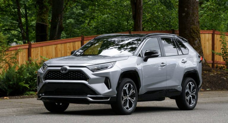 Crafting Your Ride: Building the Perfect 2024 Toyota Rav4 with Custom Configurations
