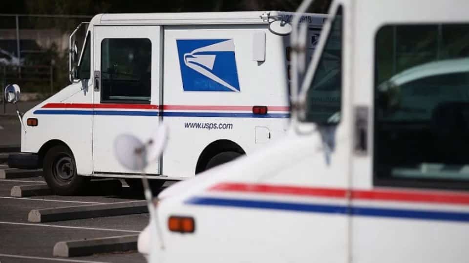 Navigating Postal Changes: USPS Postal Increase 2024 - Impact on Mailing and Shipping Services
