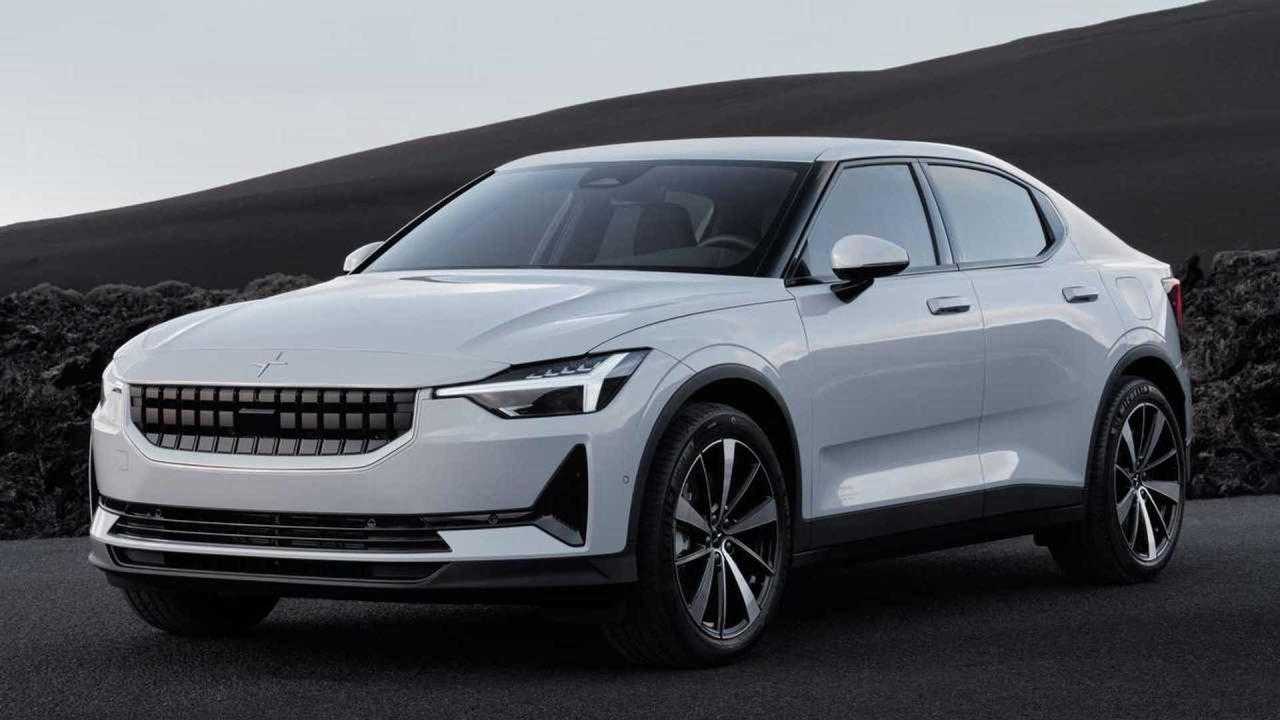 Polestar 2 Showdown: Delving into the Differences Between the 2023 and 2024 Polestar 2 Models, Including Performance and Features
