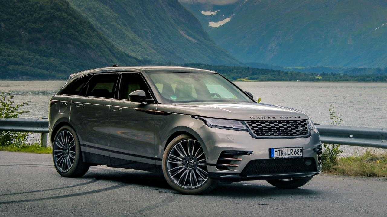 Luxury Redefined: A Comprehensive Review of the 2024 Range Rover Velar for SUV Enthusiasts
